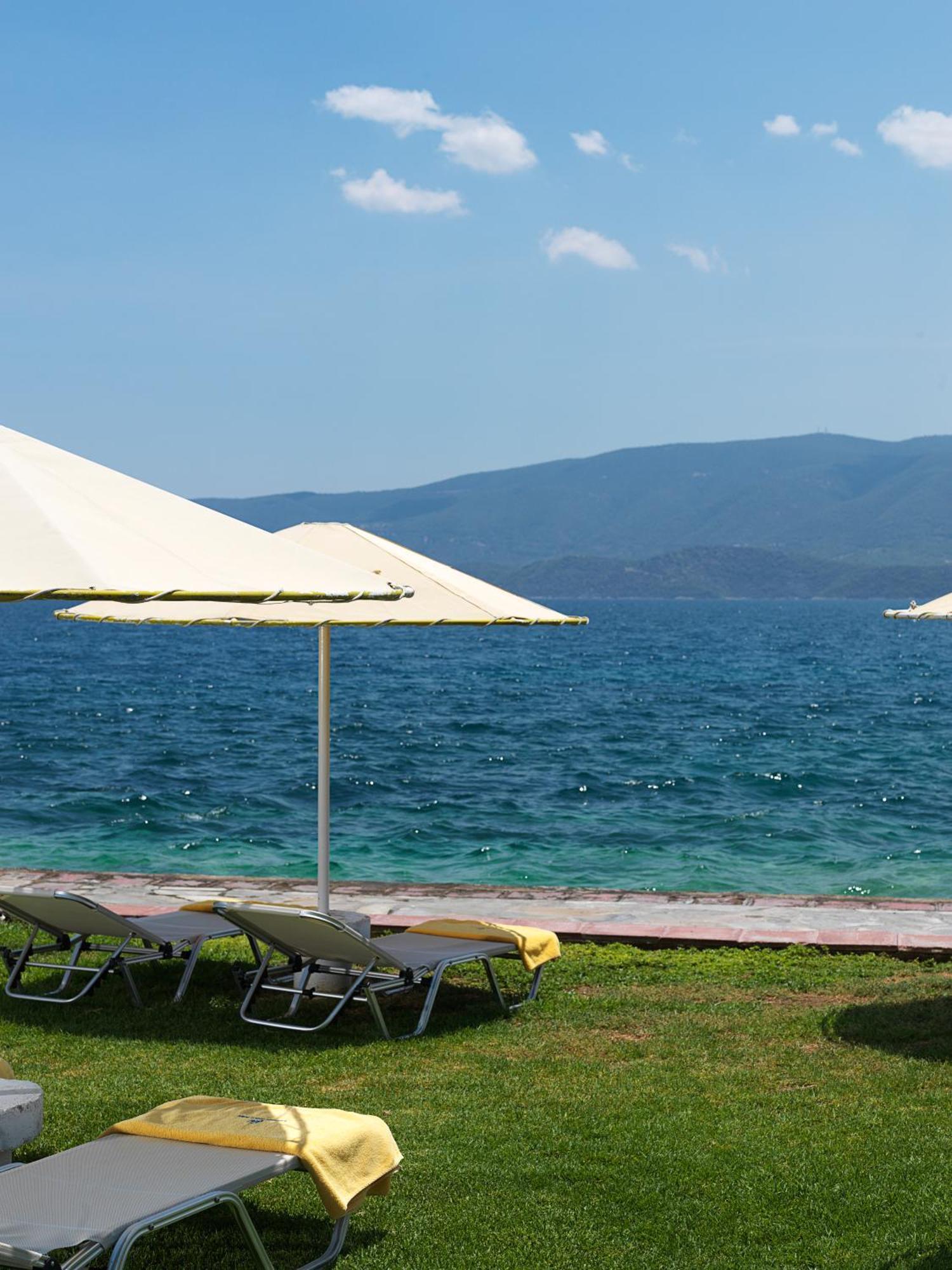 Kalamaki Beach Resort Isthmia Luaran gambar